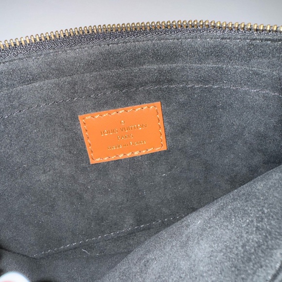 Louis Vuitton Wild At Heart Multi Pochette Black Chain Crossbody Bag EUC - Picture 9 of 16